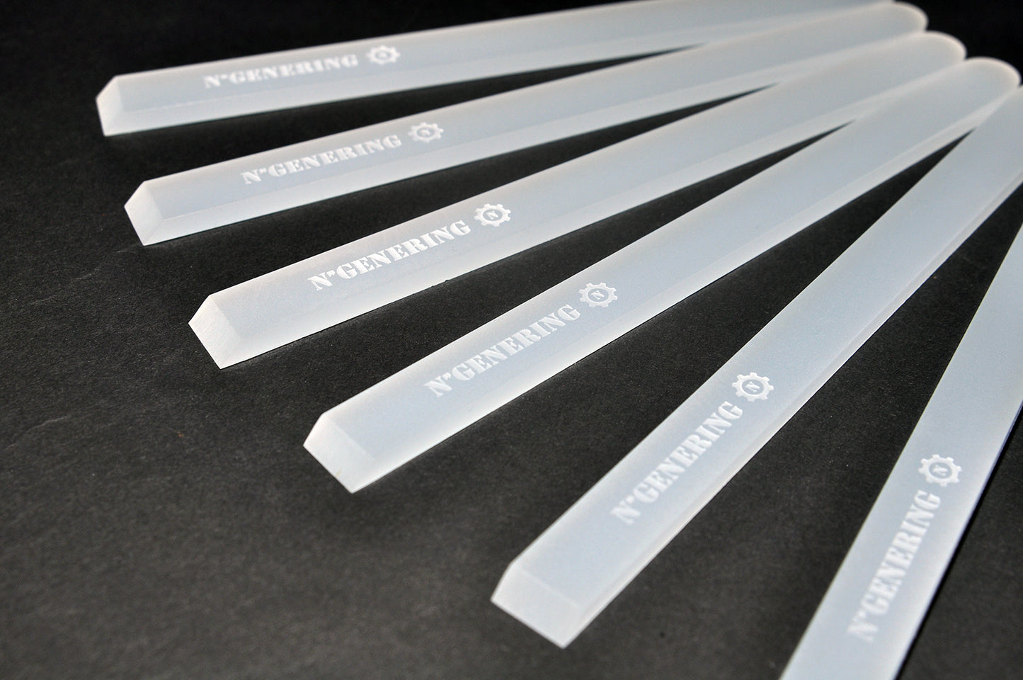 Grattoir N’GENERING COMPACT – Petit mais costaud 🔧